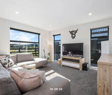 Modern 3BR Home with small garden in Rolleston - Photo 5