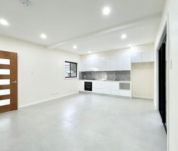 205A Croydon Road, Croydon. - Photo 4