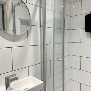 Church road - Photo 2