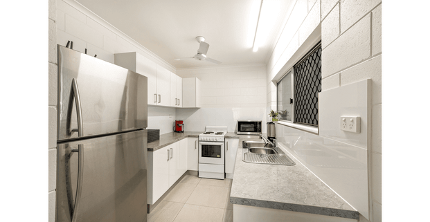 Duplex Close to Shops, Schools and Transport - Photo 1