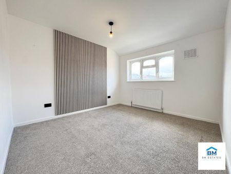 3 bedroom semi-detached house to rent - Photo 4