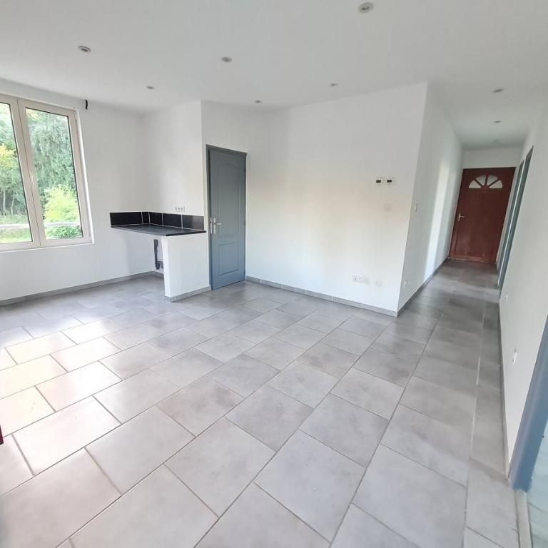 APPARTEMENT -T3 CHAMBRES 1er étage - A LOUER - MONTOIRE/ LOIR (41800) Libre sous 10 jours . - Photo 1