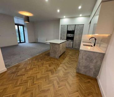 Iron Row, Burley In Wharfedale, Ilkley, West Yorkshire, LS29 - Photo 2