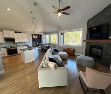 Furnished 4 bed/2 bath home in Rose Valley w/ Optional In-Law Suite - Photo 3