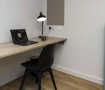 Bronze Studio - Photo 6