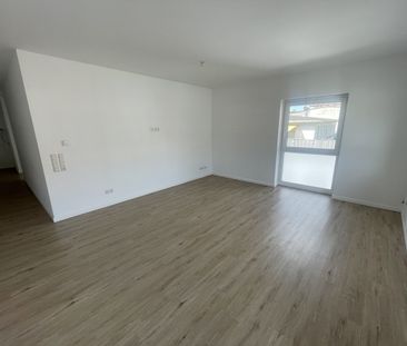 Bremerhaven - Geestemünde // Neuwertige 3-Zimmer Wohnung mit Einbauküche - Photo 5