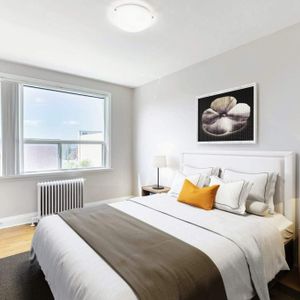 Engelhart Apartments - Photo 2