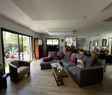 Location Maison 6 pièces 183m² BALMA 31130 - Photo 2