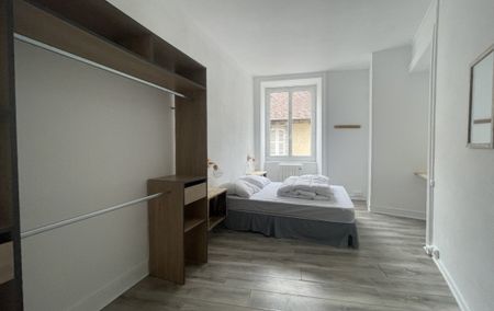 2 pièces, 50m² en location à Saint Yrieix La Perche - 588 € par mois - Photo 4