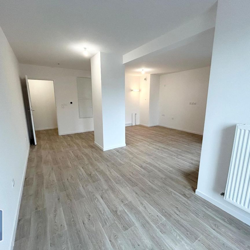 Location Appartement 2 pièces 54m² VALENCIENNES 59300 - Photo 1