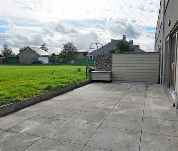 Charmant gerenoveerde woning gelegen te Adegem! - Photo 1