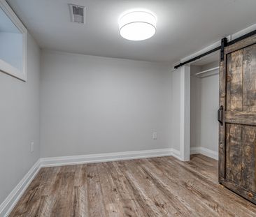 $1,399 / 1 br / 1 ba / 675 sqft 37 Garfield ave N unit 3 - Photo 1