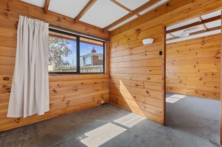 Lovely Lockwood - Mangakakahi - Photo 4