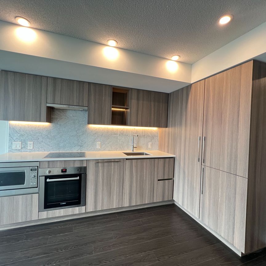 For Lease - 19 Bathurst Street Unit# 1815, Toronto, Ontario - Photo 1