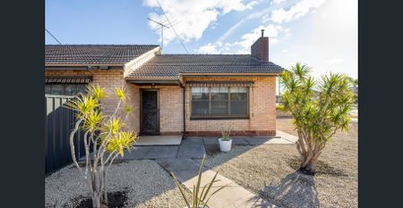 Modern Coastal Living in a Quiet Location - Photo 4