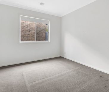 23 Giddens Road, Mernda VIC 3754 - Photo 4