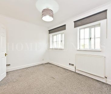 4 bedroom mews to rent - Photo 6