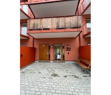 Famngatan 32 - Foto 1