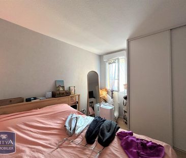 Location Appartement 2 pièces 48m² BRESSOLS 82710 - Photo 3