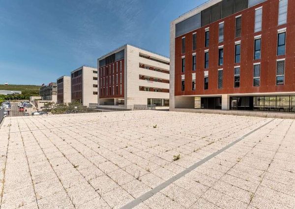 2 Bedroom Apartment with a view, Alto de Algés, Oeiras