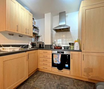 1 bedroom flat to rent - Photo 4