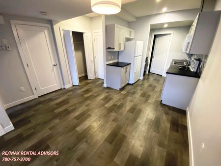 BSMT 754 Berg Loop - Photo 3