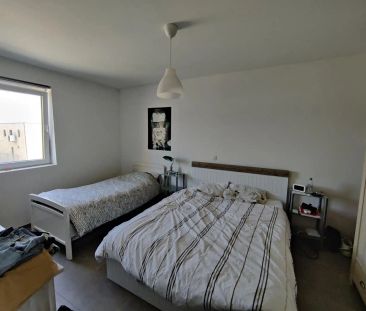 Appartement met 2 slaapkamers en groot terras - Photo 5