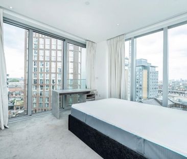 3 bedroom flat to rent - Photo 4
