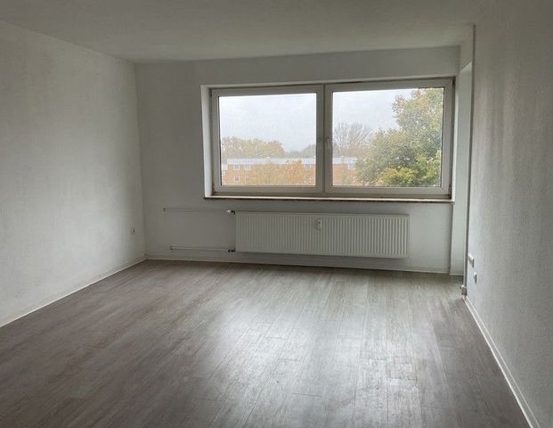 Renovierte 3-Zimmer-Wohnung mit Balkon und Aufzug - Foto 1