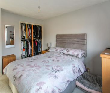 Treen Close, Thrapston - Photo 2