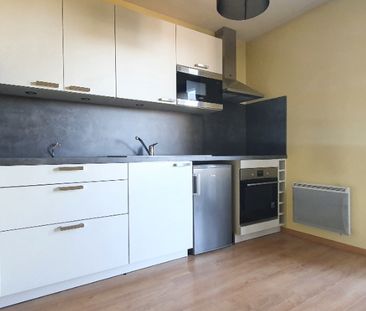 Location Appartement 1 pièce 32m² - Photo 5