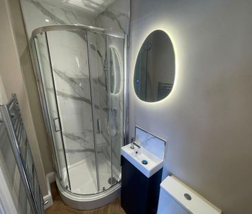 1 bedroom house of multiple occupation to rent - Photo 6
