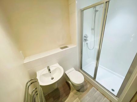 Studio to rent - Photo 5