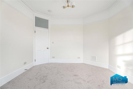 3 bedroom apartment to rent - Photo 4