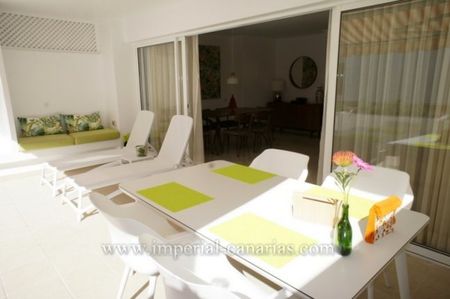 Exclusivo apartamento completamente amueblado en zona de Jardín Botánico! - Photo 2