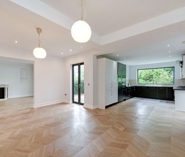 5 Bedroom Detached To Let - Photo 5