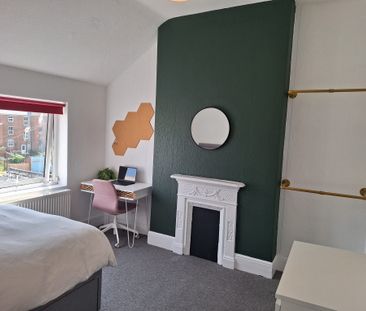 6 bedroom house - Photo 3