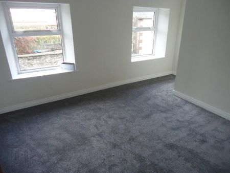 6 Market Street, Lack, BT93 0DT - Photo 3
