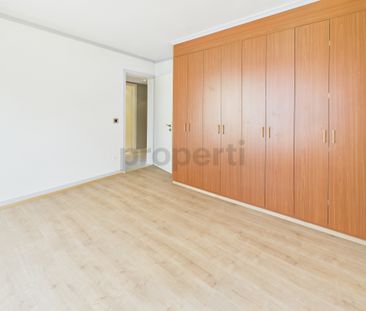 Prächtige 3.5-Zimmer-Wohnung mit Panoramablick in Montreux - Photo 2