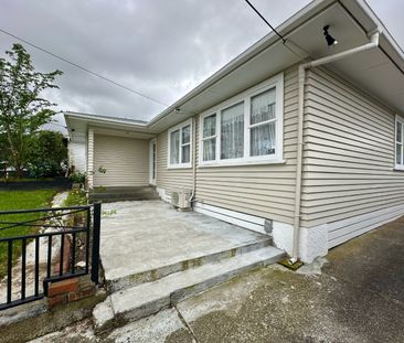 3-Bedroom Home in Wainuiomata - Photo 6