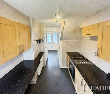 3 bedroom unknown to rent Spencers Croft, Harlow - Photo 3