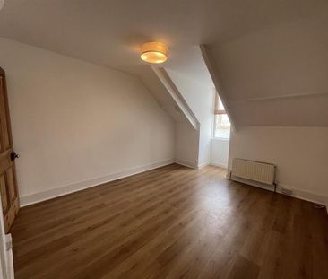 3 bedroom maisonette to rent - Photo 4