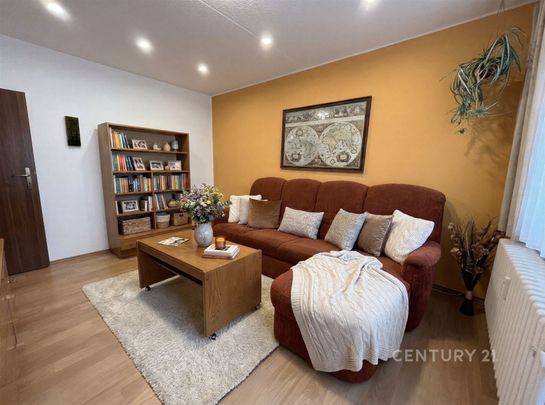 Pronájem bytu 2+1 58 m² - Photo 1