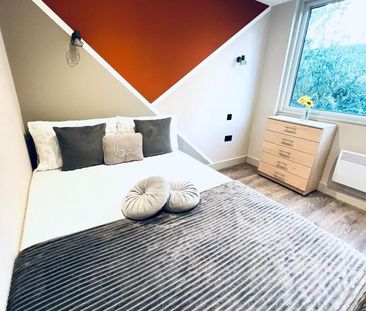 Room in a Shared Flat, Leyland Road, SE12 - Photo 4