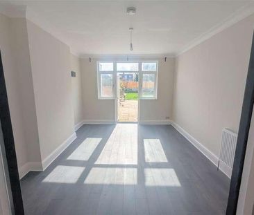 Sunset Road, Herne Hill, London, SE5 - Photo 1