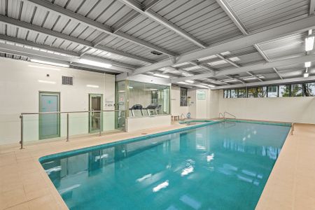 Two Bedroom Unit with Pool Facilities - Photo 5