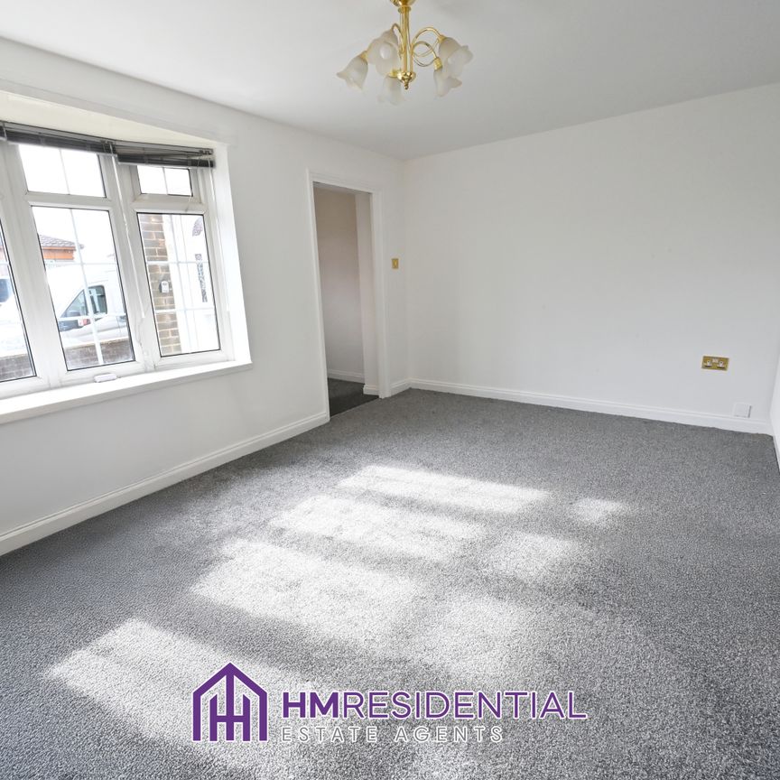 3 bedroom terrace house for rent on Cranesville, Gateshead, Tyne and Wear, NE9 6SP - Photo 1
