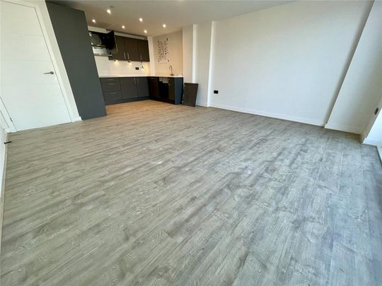 3 bedroom apartment to rent - Photo 1