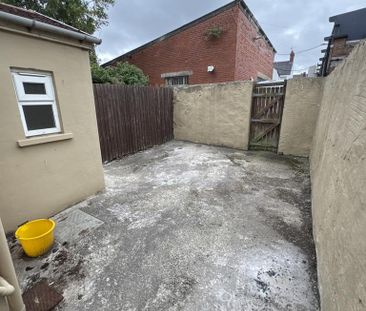 4 bedroom terraced house to rent - Photo 5