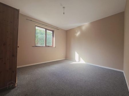 38 The Grange, Lurgan, BT67 9BU - Photo 4
